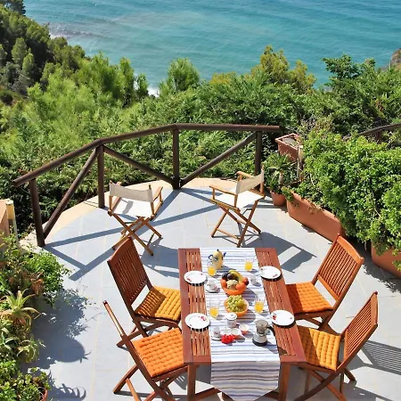 Arborea By Interhome * Sperlonga